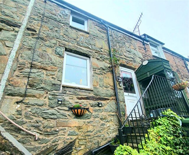 2 Bedroom Terraced House For Sale In Bryn Street, Talsarnau, LL47