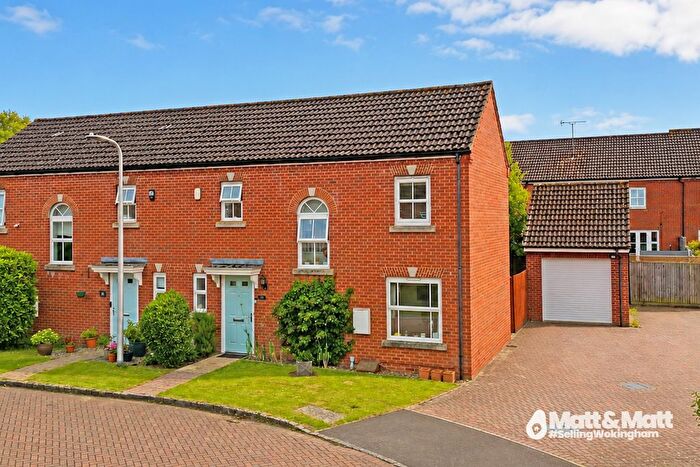 3 Bedroom Semi-Detached House For Sale In Victoria Gardens, Wokingham, Berkshire, RG40