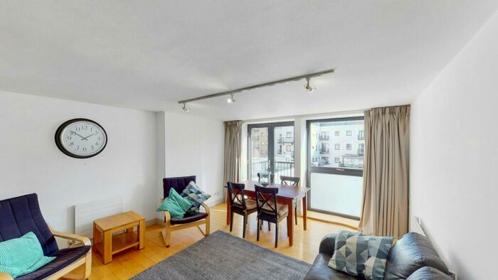 2 Bedroom Apartment To Rent In Turnmill Street, EC1M