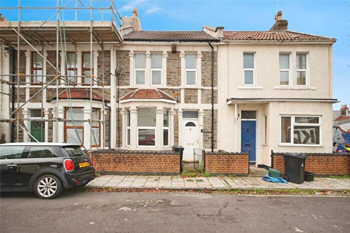 2 Bedroom Terraced House For Sale In Stanley Park, Bristol, Avon, BS5