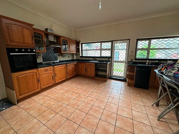 3 Bedroom Terraced House To Rent In Mortlake Road, Ilford, IG1