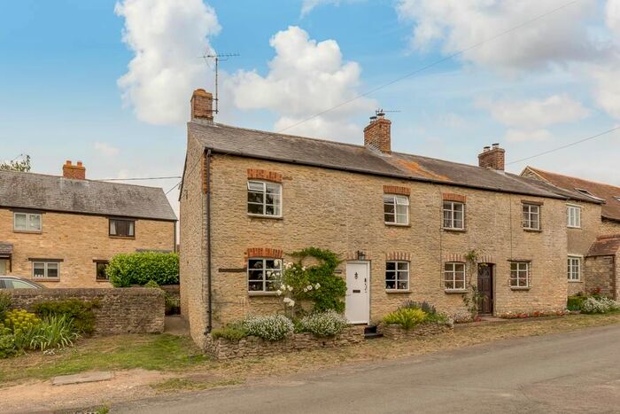 3 Bedroom Cottage For Sale In Church Lane, Charlton On Otmoor, Kidlington, OX5