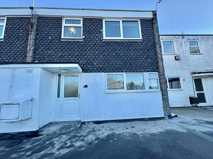 3 Bedroom Flat To Rent In The Broadway, Plymouth, PL9