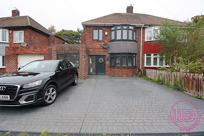 4 Bedroom Semi-Detached House For Sale In Silver Lonnen, Newcastle Upon Tyne, NE5