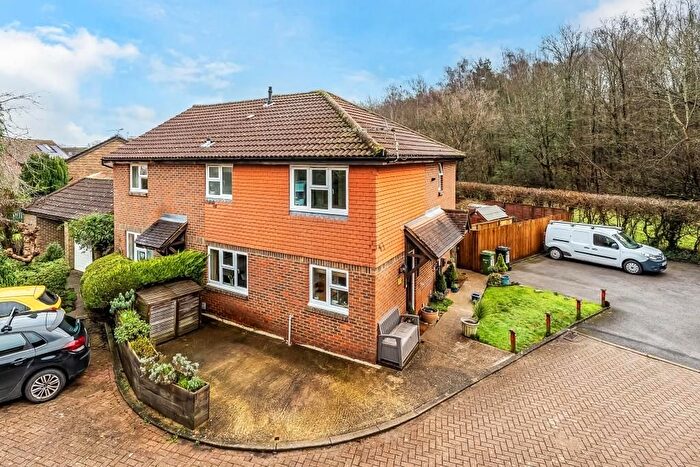 1 Bedroom Terraced House For Sale In Leith View, North Holmwood, RH5