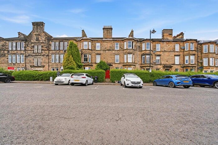 2 Bedroom Flat For Sale In Wallace Street, Stirling, FK8