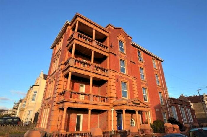 2 Bedroom Flat To Rent In Clifton Road, Weston-Super-Mare, BS23