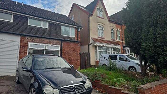 3 Bedroom Semi-detached House To Rent In Victoria Rd, Birmingham, B33