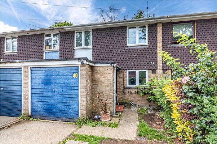 4 Bedroom Terraced House For Sale In Pinewood Grove, New Haw, Addlestone, Surrey, KT15