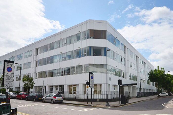 1 Bedroom Flat To Rent In Drayton Park, Highbury, London, N5