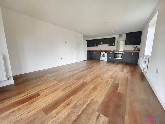 2 Bedroom Apartment To Rent In Ridge Close, Cheltenham, GL52