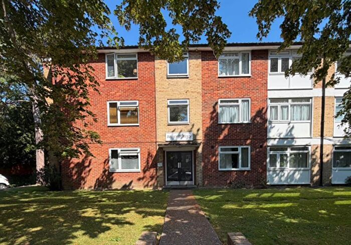 2 Bedroom Flat For Sale In Bishops Green, Upper Park Road, Bromley, Kent, BR1