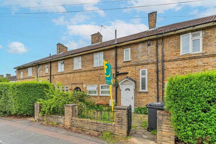 4 Bedroom Property To Rent In Courtman Road, Tottenham, London, N17