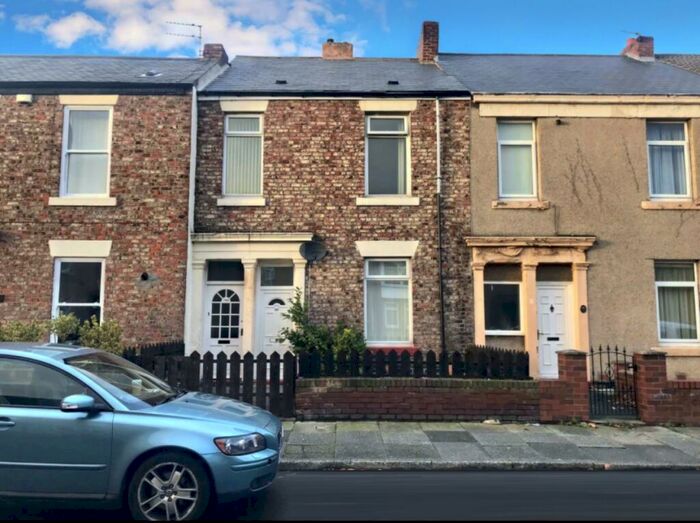2 Bedroom Flat To Rent In Grey Street, North Shields, NE30
