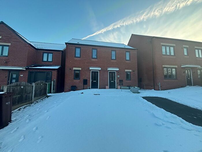 2 Bedroom Property To Rent In Kirkwall Crescent, Wolverhampton, WV2