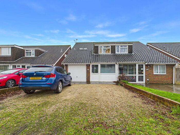 4 Bedroom Chalet For Sale In Test Road, Sompting, BN15