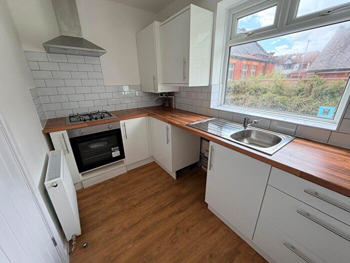 1 Bedroom Flat To Rent In Cromwell Court, Cromwell Avenue, Chorlton, M16