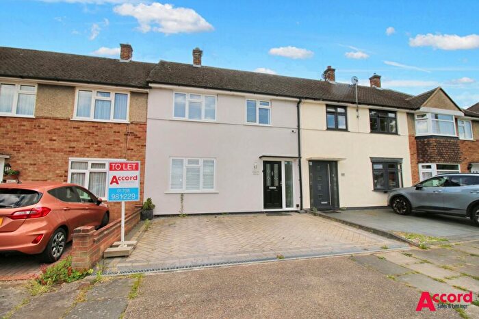 3 Bedroom Terraced House To Rent In Heron Way, Upminster, RM14