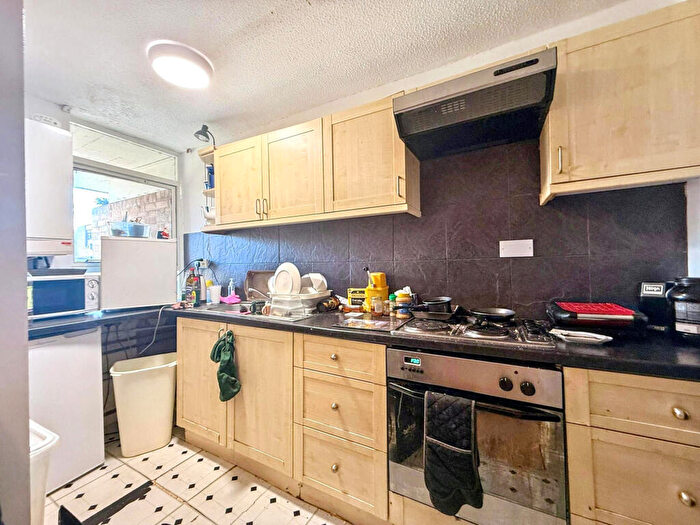 2 Bedroom Apartment For Sale In Neville Court, Washington, Tyne And Wear, NE37