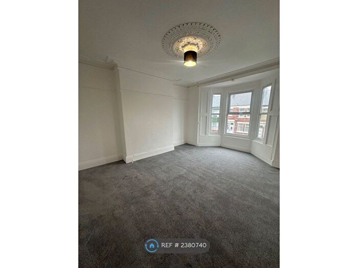 3 Bedroom Flat To Rent In Stanhope Road, South Shields, NE33
