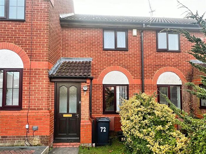 2 Bedroom Terraced House To Rent In Cromer Way, Luton, Bedfordshire, LU2