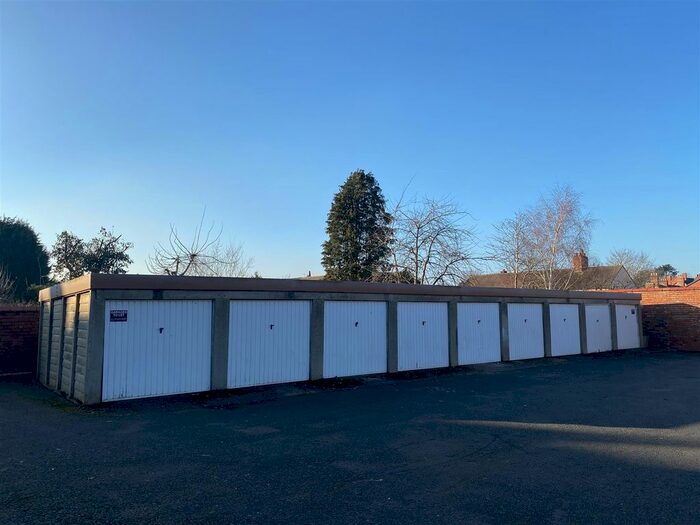 Garage / Parking To Rent In Albert Road, Wellington, Telford, TF1