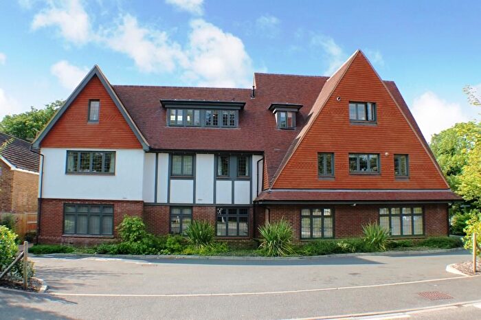 2 Bedroom Flat To Rent In Old Mile House Court, St Albans, AL1