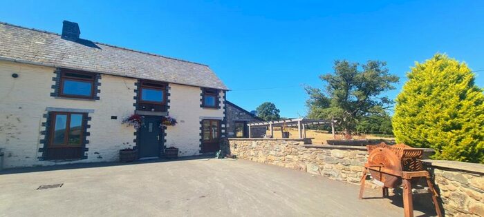 2 Bedroom Semi-Detached House To Rent In Hundred House, Llandrindod Wells, Powys, LD1