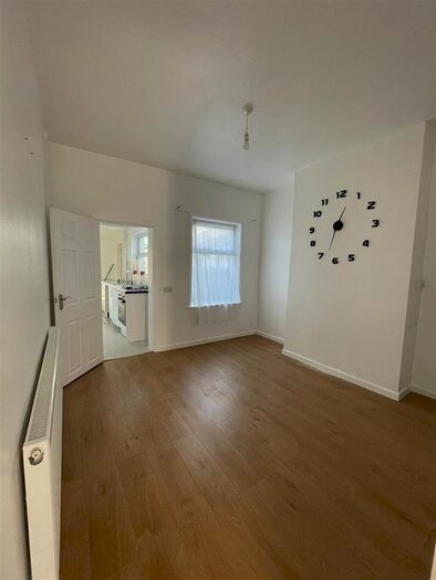 Property To Rent In Bond Street, Stoke-On-Trent, ST6