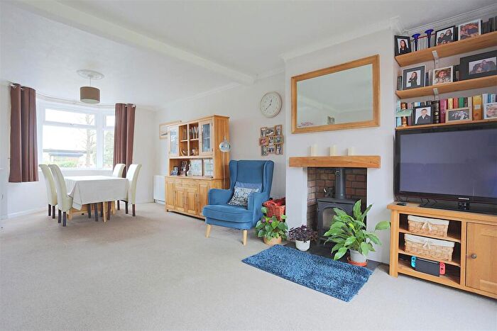 3 Bedroom Terraced House For Sale In Shirehampton Road, Sea Mills, Bristol, BS9
