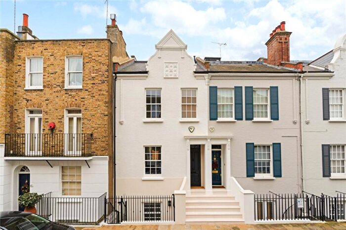 4 Bedroom Terraced House For Sale In Seymour Walk, London, SW10