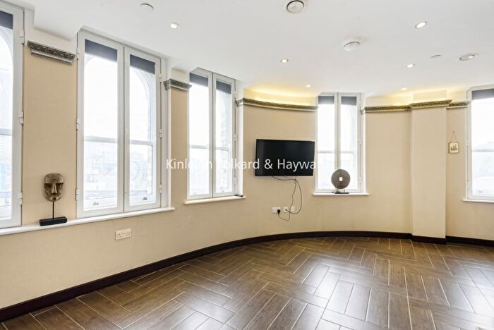 1 Bedroom Flat To Rent In Southwark Street, London, SE1
