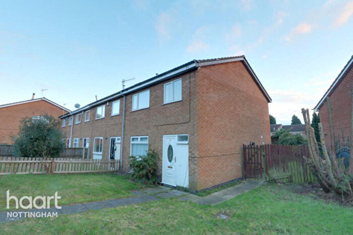 3 Bedroom End Of Terrace House To Rent In Colmon Walk, Nottingham, NG5