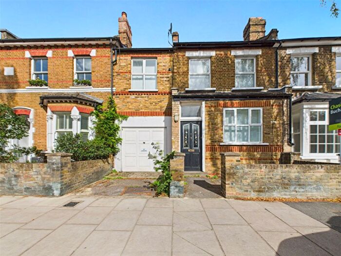 4 Bedroom Detached House For Sale In Church Road, Teddington, TW11