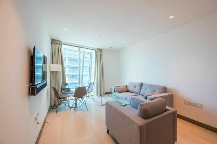 1 Bedroom Flat To Rent In Blackfriars Road, Blackfriars, London, SE1