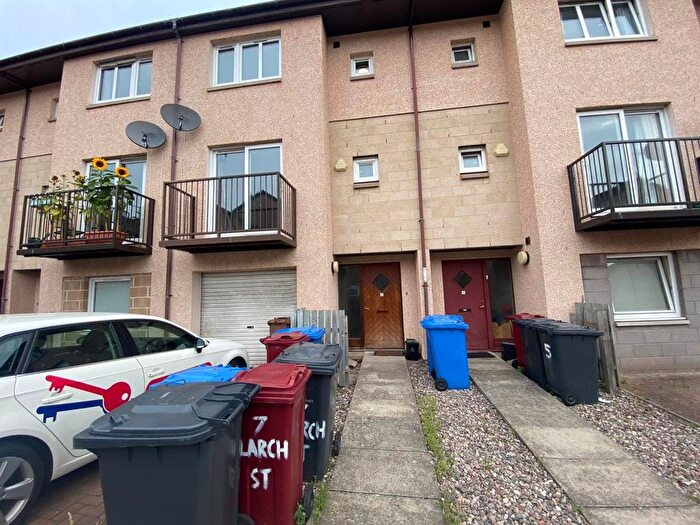4 Bedroom Property To Rent In Larch Street, Dundee, DD1