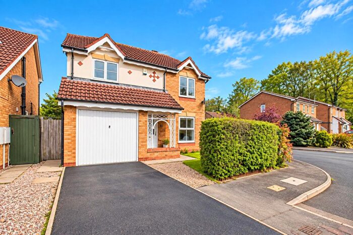 4 Bedroom Detached House To Rent In Fairway, Branston, Burton-On-Trent, DE14
