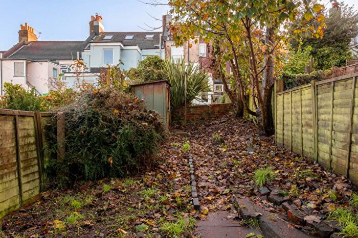 2 Bedroom Flat For Sale In Sandown Road, Brighton, BN2