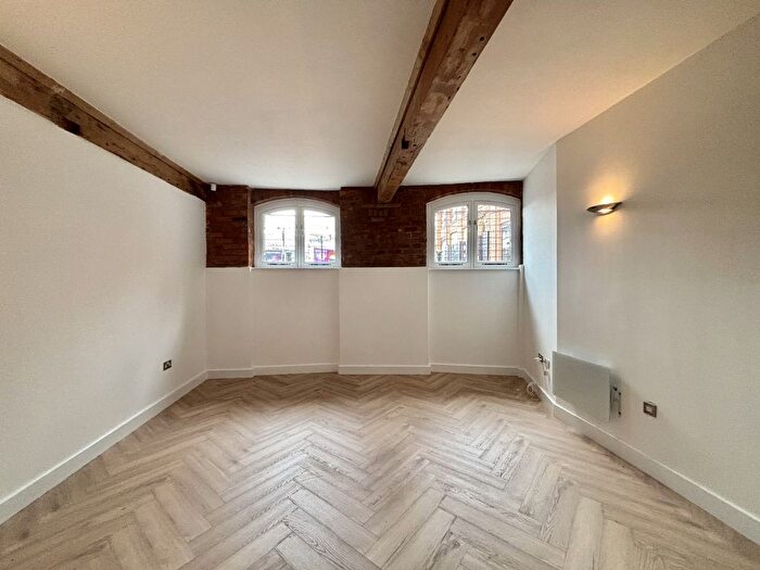 Studio For Sale In Junction Works, Ducie Street, Manchester, M1