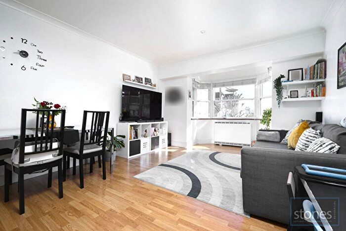 2 Bedroom Apartment To Rent In Kilburn High Road, London, NW6