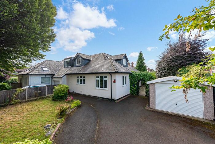 4 Bedroom Semi-Detached House For Sale In Woodbourne Road, Sale, M33