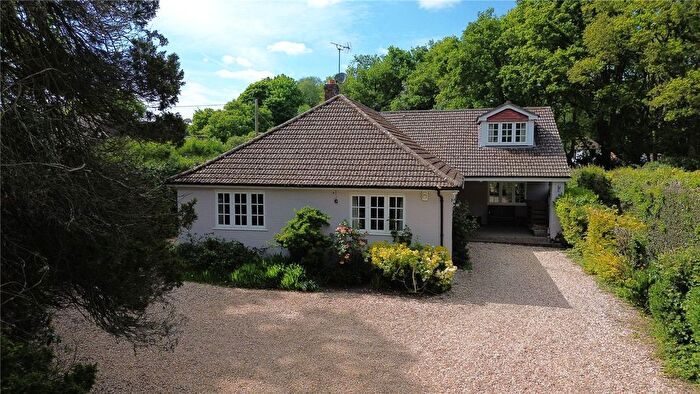 5 Bedroom Detached House For Sale In Bucklebury Alley, Cold Ash, Thatcham, Berkshire, RG18