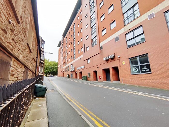 2 Bedroom Flat To Rent In Marsden House, Bolton, BL1
