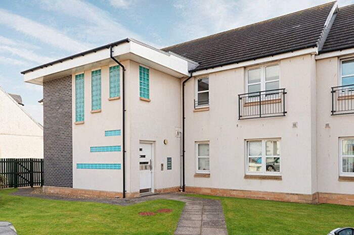 2 Bedroom Flat For Sale In Dublin Quay, Harbourside, Irvine, North Ayrshire, KA12