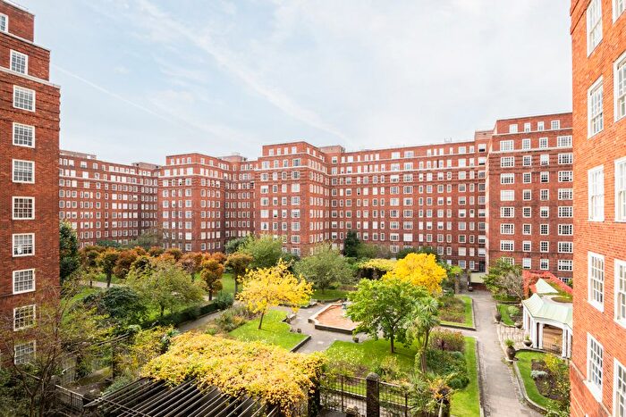 2 Bedroom Flat To Rent In Dolphin Square, Chichester Street, London Lx, London, SW1V