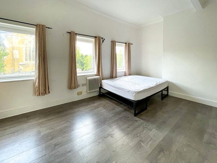 Studio To Rent In Mazenod Avenue, Kilburn, NW6