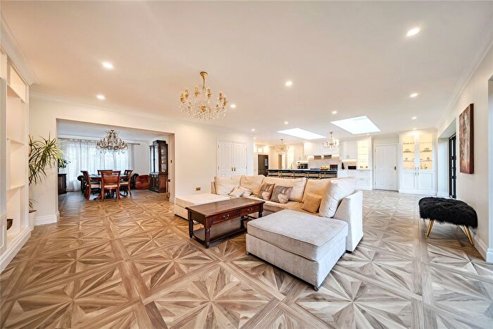 5 Bedroom Detached House For Sale In Marlings Park Avenue, Chislehurst, BR7