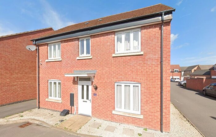 4 Bedroom Property To Rent In Cooper Road, Peterborough, PE4