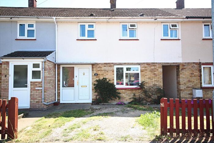 3 Bedroom Property To Rent In Barnes Close, Cambridge, CB5