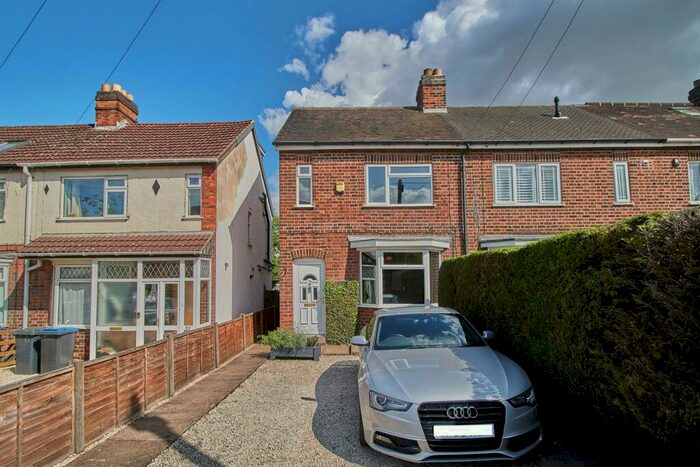 3 Bedroom Semi-Detached House To Rent In Ashby Road, Hinckley, LE10